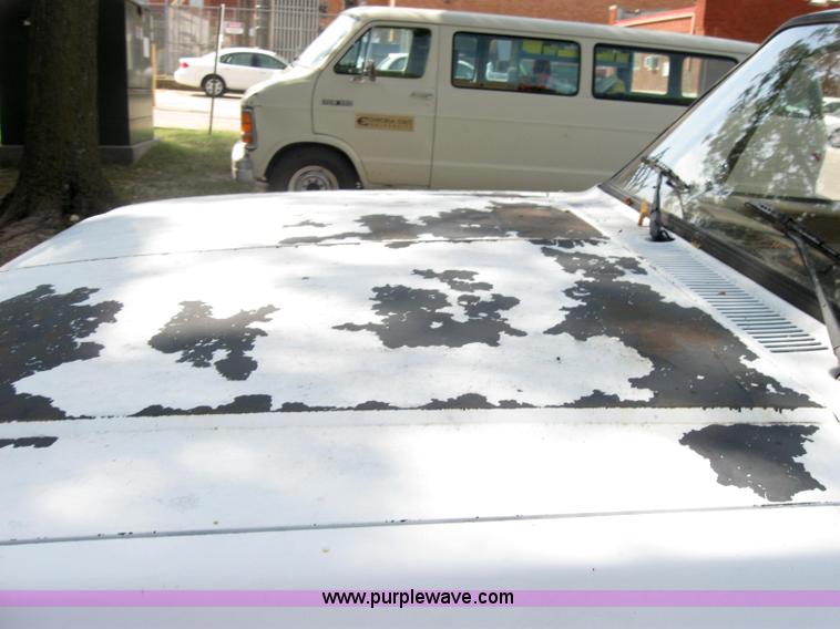 image for item 2717 1987 Chevrolet Custom Deluxe R20 pickup truck