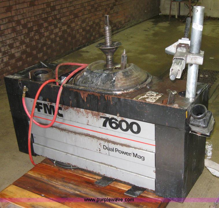 image for item 2718 FMC 7600 dual power/mag tire changer