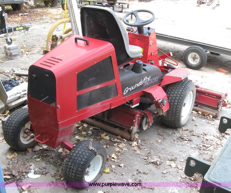 image for item 2719 Toro Ground Pro 2000 reel mower