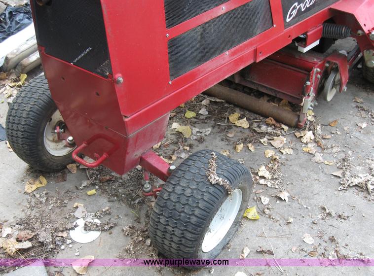 image for item 2719 Toro Ground Pro 2000 reel mower