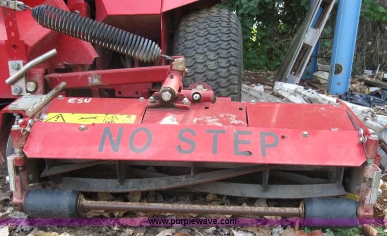 image for item 2719 Toro Ground Pro 2000 reel mower