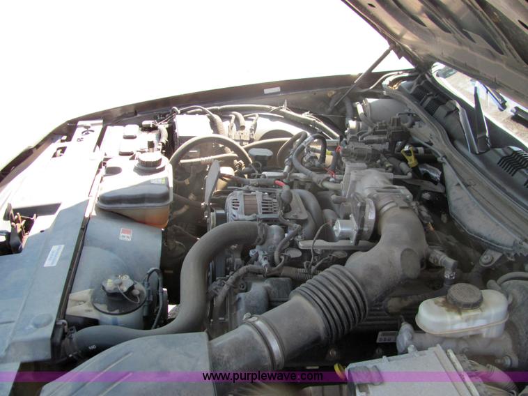 image for item 3218 2005 Ford Crown Victoria Police Interceptor