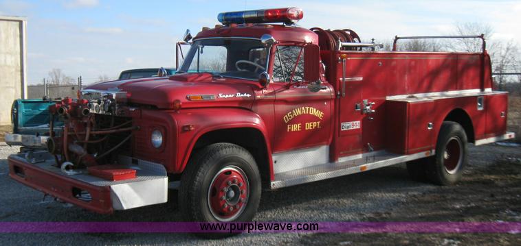 image for item 5450 1969 Ford Super Duty fire truck