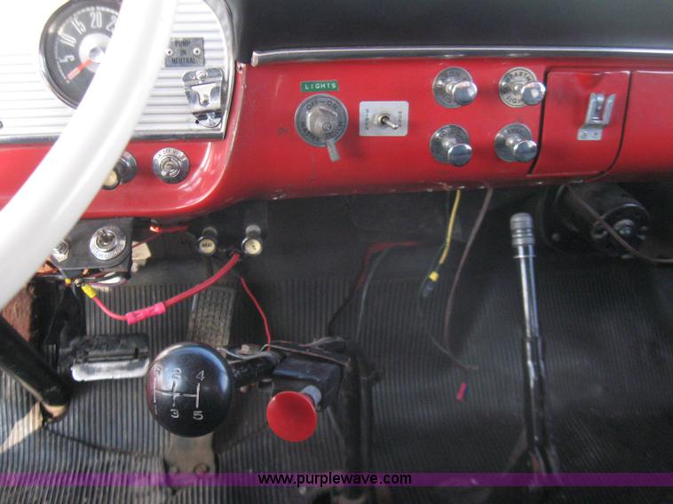 image for item 5450 1969 Ford Super Duty fire truck