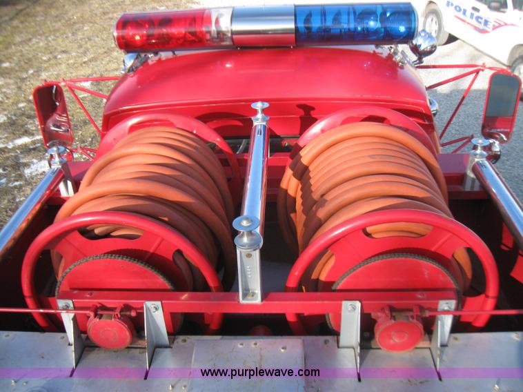 image for item 5450 1969 Ford Super Duty fire truck