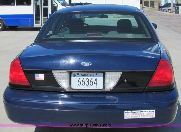 image for item 6780 2003 Ford Crown Victoria police sedan