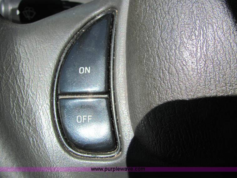 image for item 6780 2003 Ford Crown Victoria police sedan