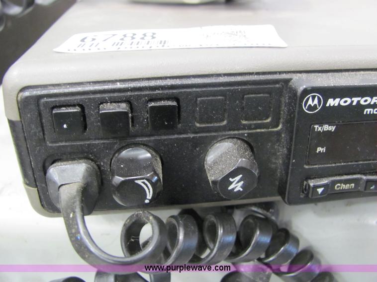 image for item 6788 Motorola Mo-Star radio