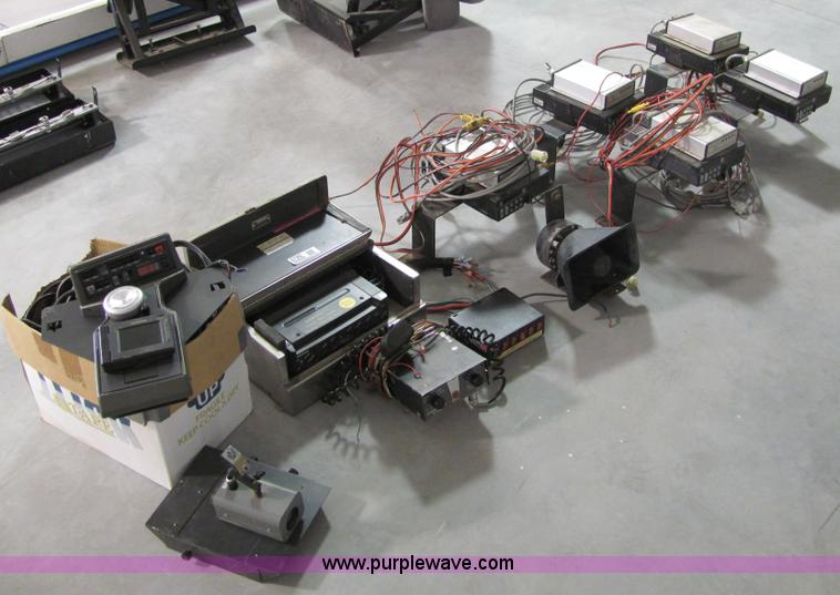 image for item 6790 (5) MRM data radios