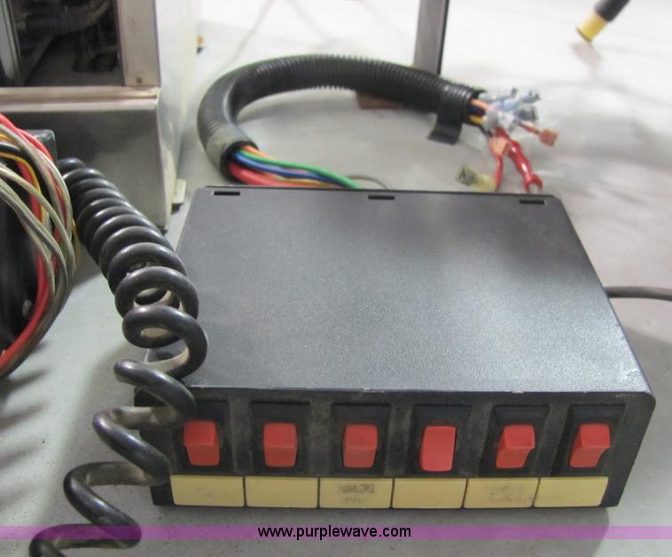 image for item 6790 (5) MRM data radios