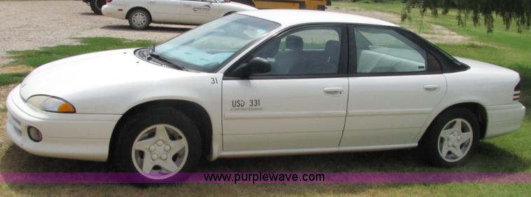 image for item 6813 1996 Dodge Intrepid