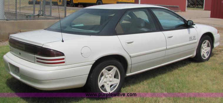 image for item 6813 1996 Dodge Intrepid