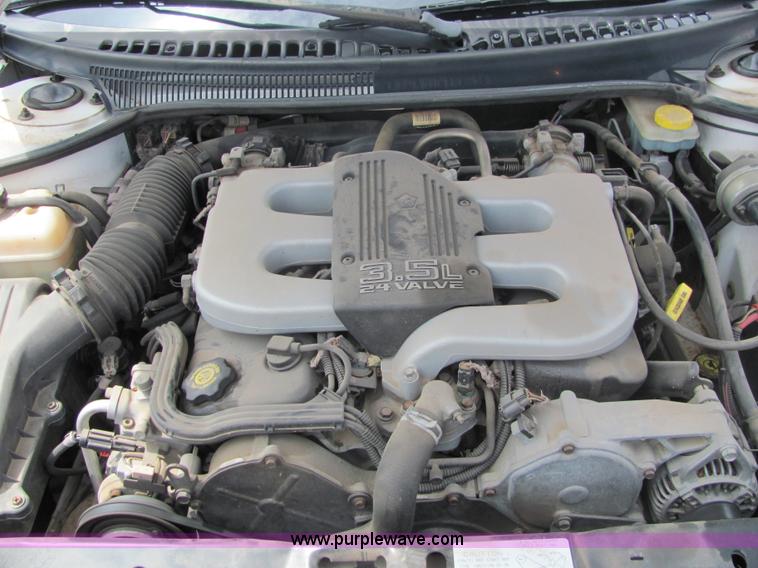 image for item 6813 1996 Dodge Intrepid