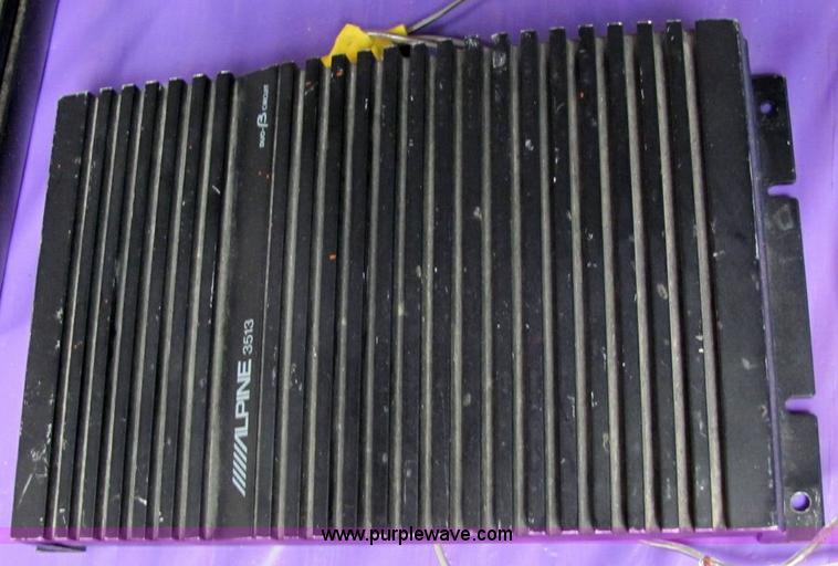 image for item 6836 Assorted stereo equipment