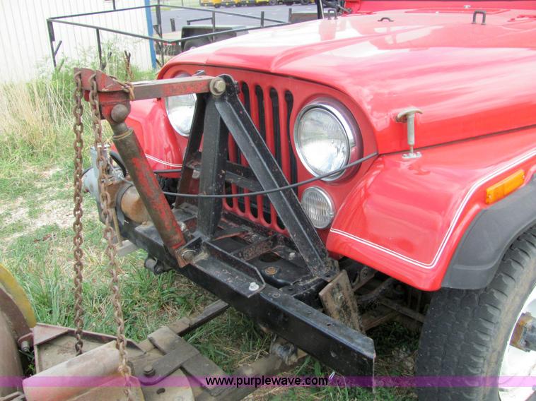 image for item 6867 1987 Jeep CJ7