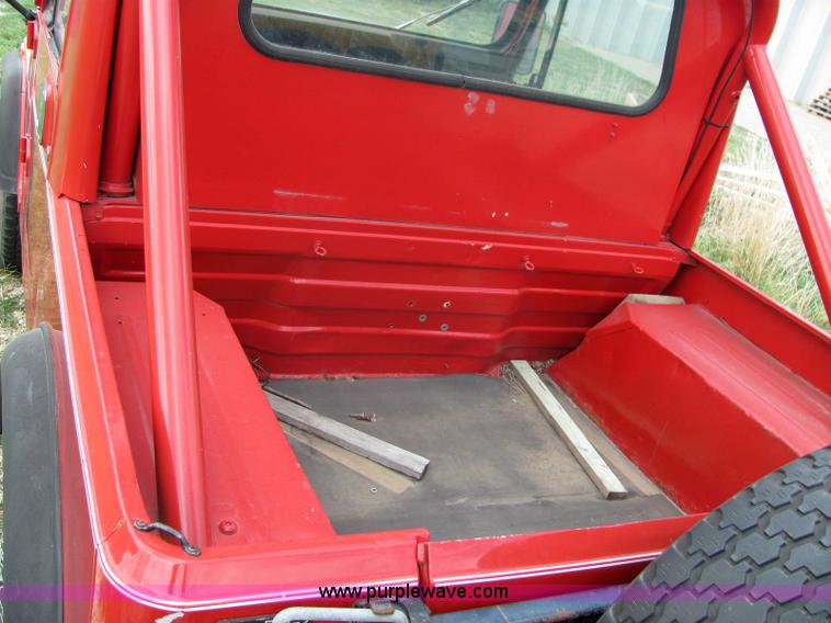 image for item 6867 1987 Jeep CJ7