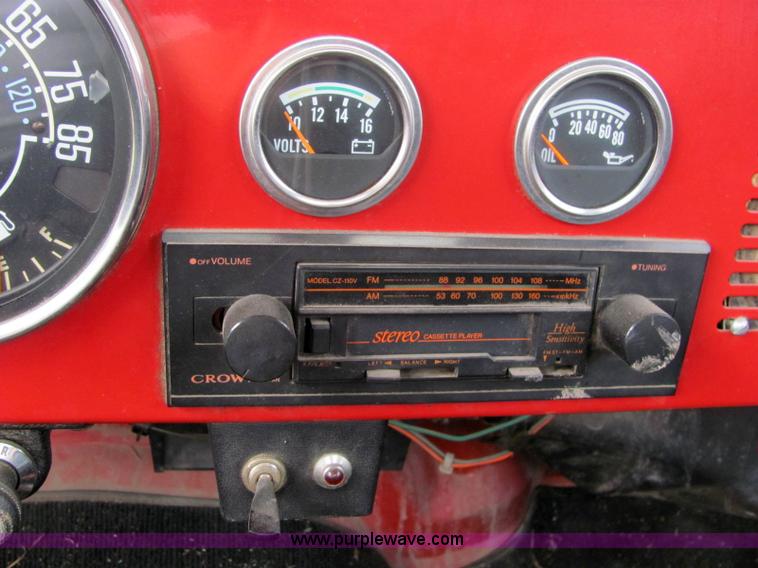 image for item 6867 1987 Jeep CJ7