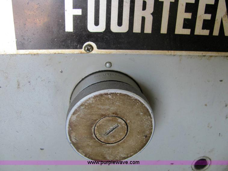 image for item 6885 Southbend fourteen metal lathe