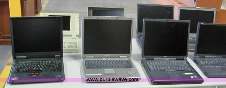 image for item 6892 (19) assorted laptop computers