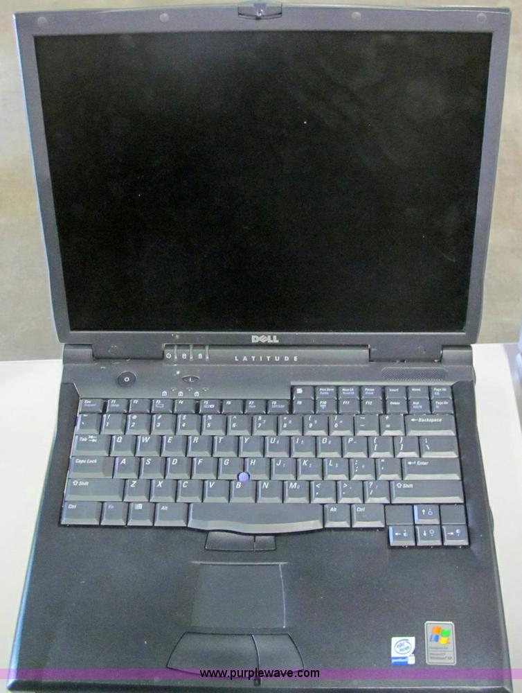 image for item 6892 (19) assorted laptop computers