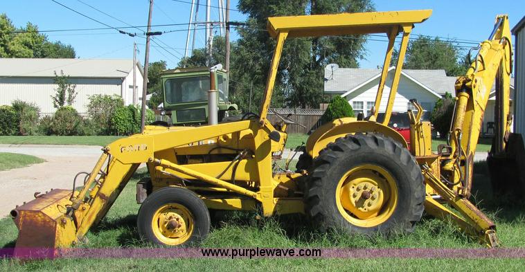 image for item 6903 Ford 3550 backhoe