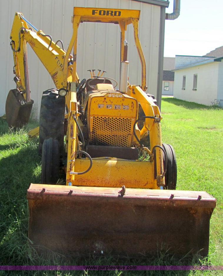 image for item 6903 Ford 3550 backhoe
