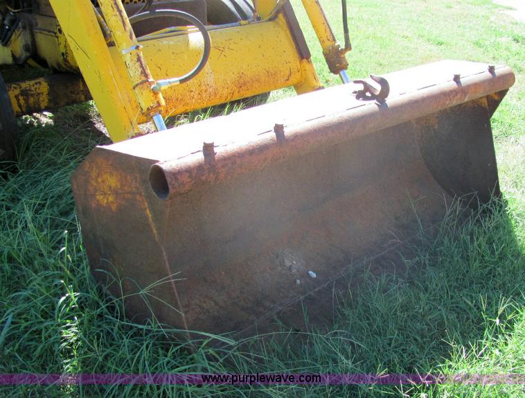 image for item 6903 Ford 3550 backhoe