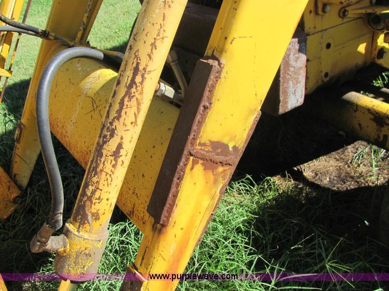 image for item 6903 Ford 3550 backhoe