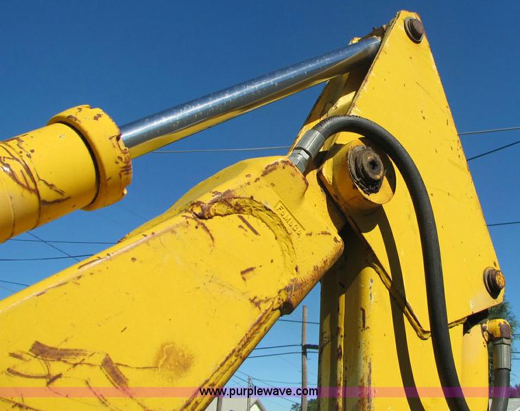 image for item 6903 Ford 3550 backhoe