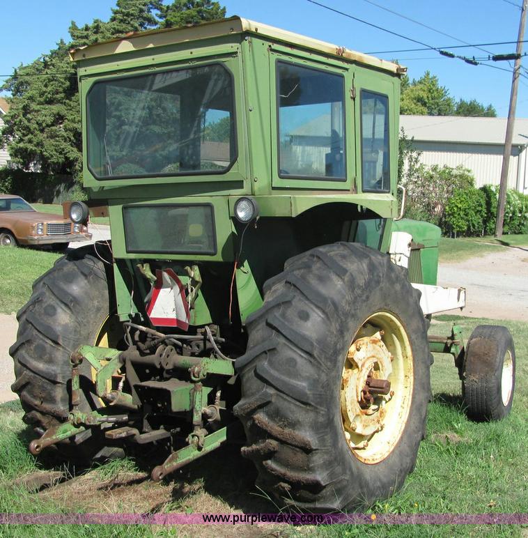 image for item 6904 John Deere 3010 tractor