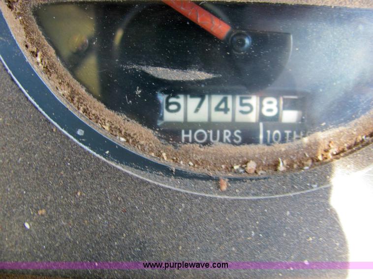 image for item 6904 John Deere 3010 tractor