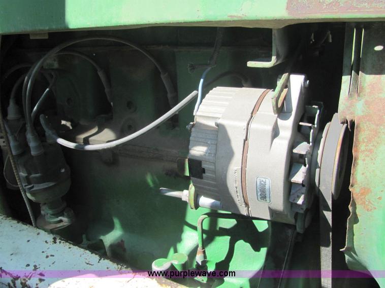 image for item 6904 John Deere 3010 tractor