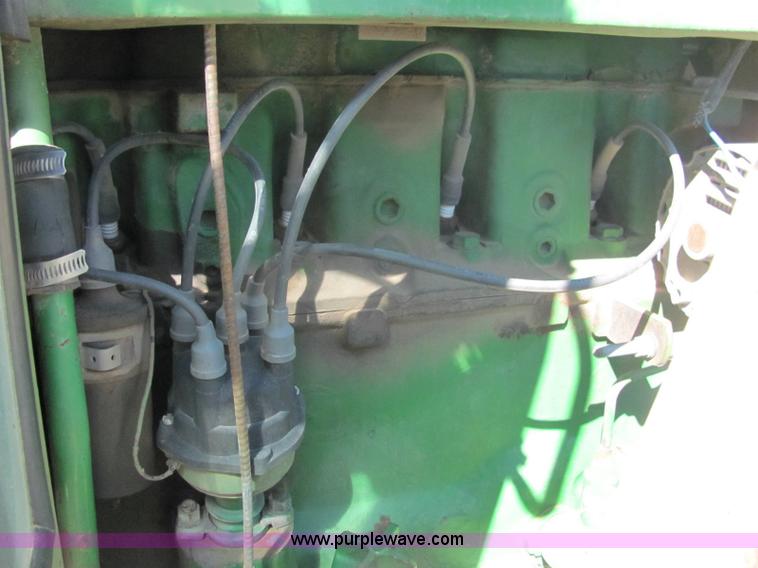 image for item 6904 John Deere 3010 tractor