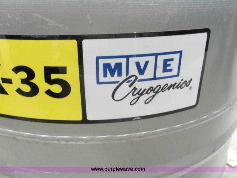 image for item 6922 (2) Apollo SX-35 liquid nitrogen tank