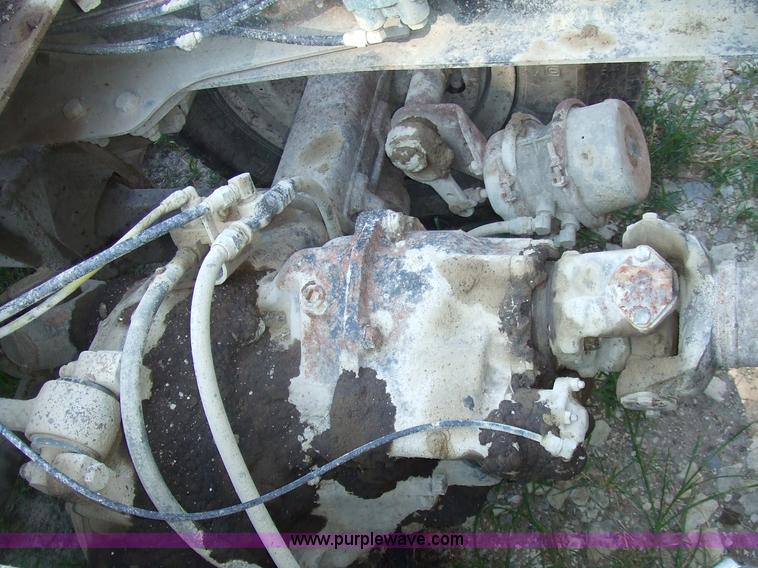 image for item 7130 1984 Ford Conventional LNT9000