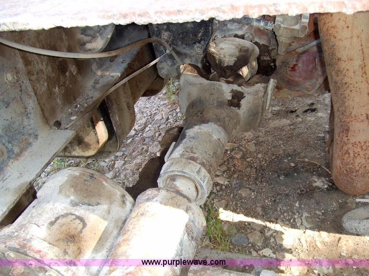 image for item 7130 1984 Ford Conventional LNT9000