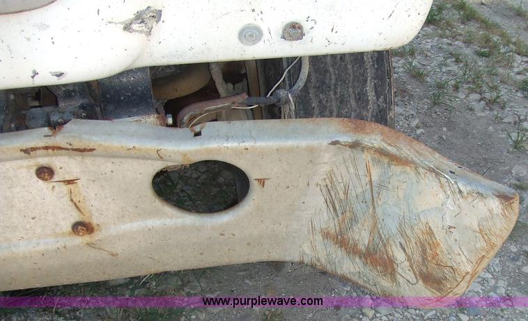 image for item 7130 1984 Ford Conventional LNT9000