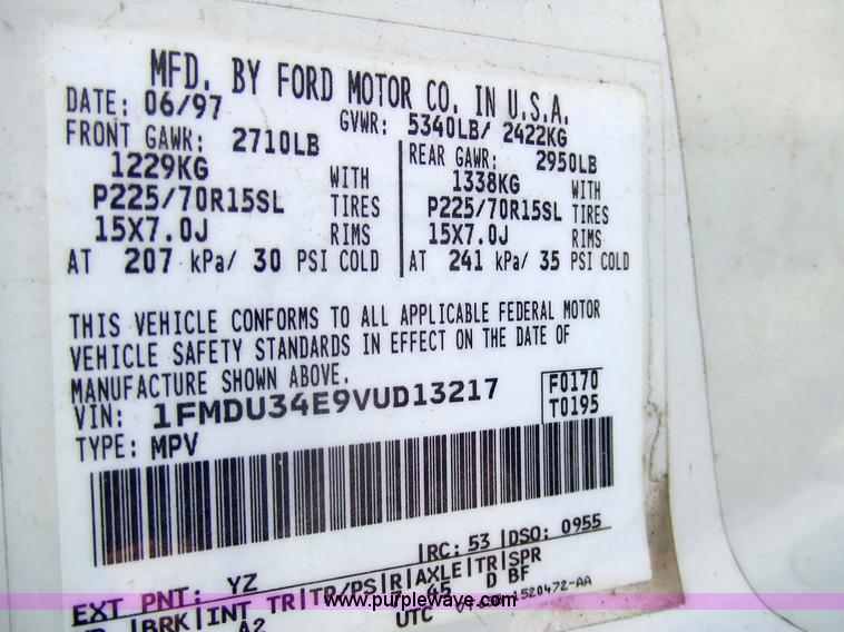 image for item 7131 1998 Ford Explorer