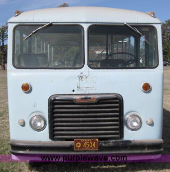 image for item 8661 1956 Chevrolet S5727 bus