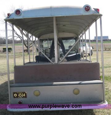 image for item 8661 1956 Chevrolet S5727 bus