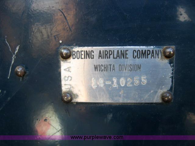 image for item 8661 1956 Chevrolet S5727 bus