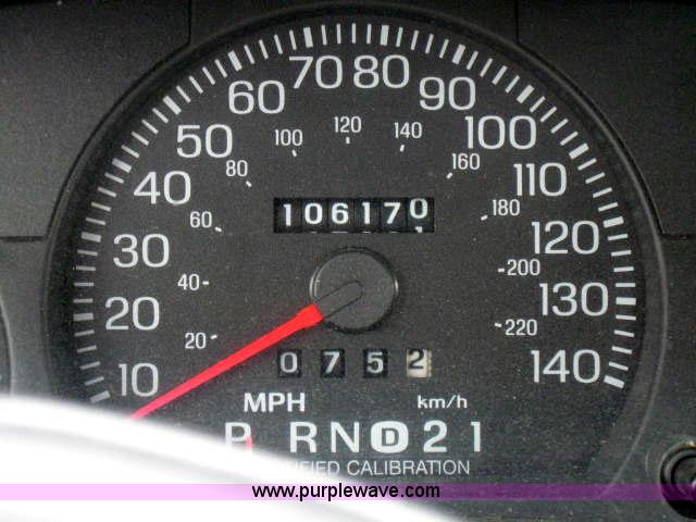 image for item 9608 2003 Ford Crown Victoria Police Interceptor 4.6L V8 EFI
