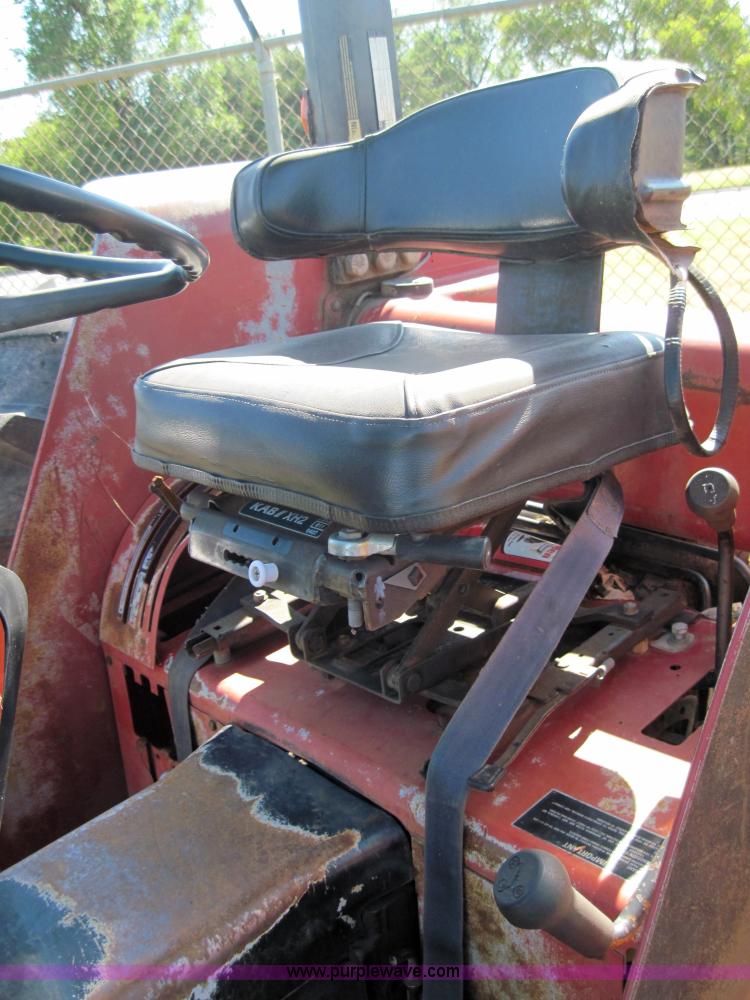 image for item 4037 1989 Case IH 685 tractor