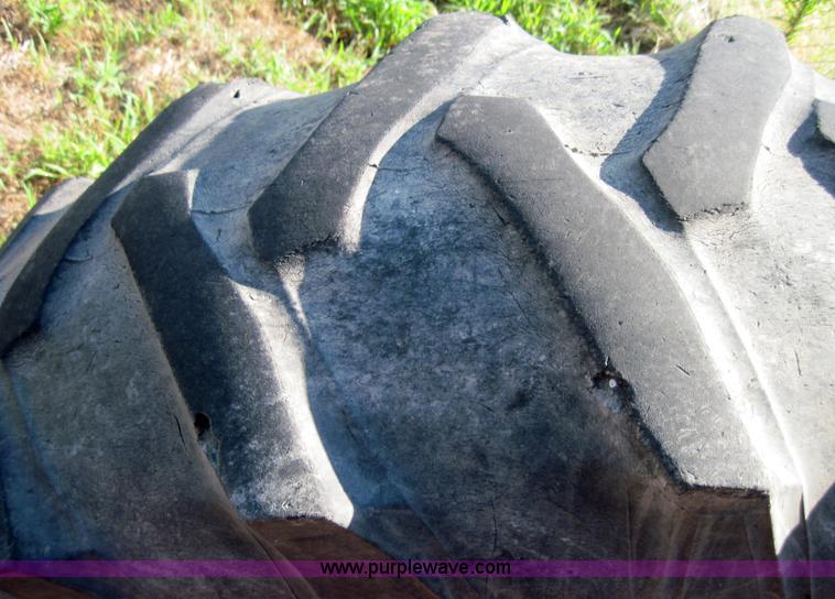 image for item 4037 1989 Case IH 685 tractor