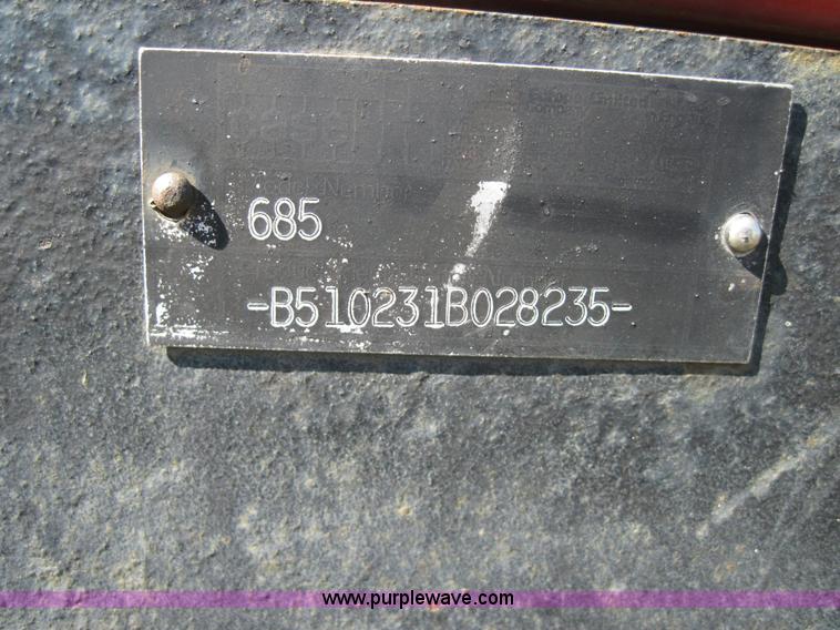 image for item 4037 1989 Case IH 685 tractor