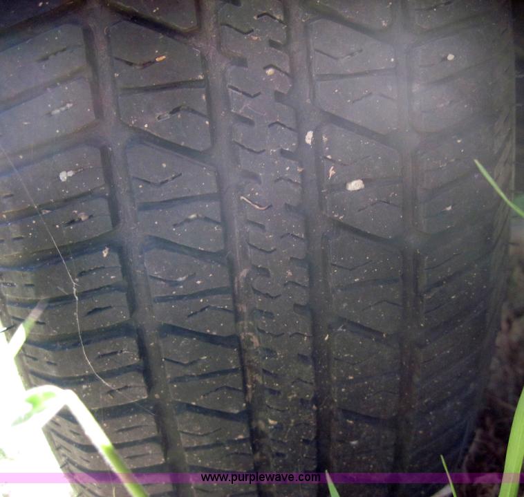 image for item 4038 2002 Chevrolet Cavalier