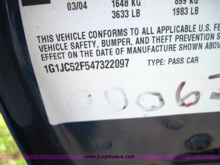 image for item 4041 2004 Chevrolet Cavalier