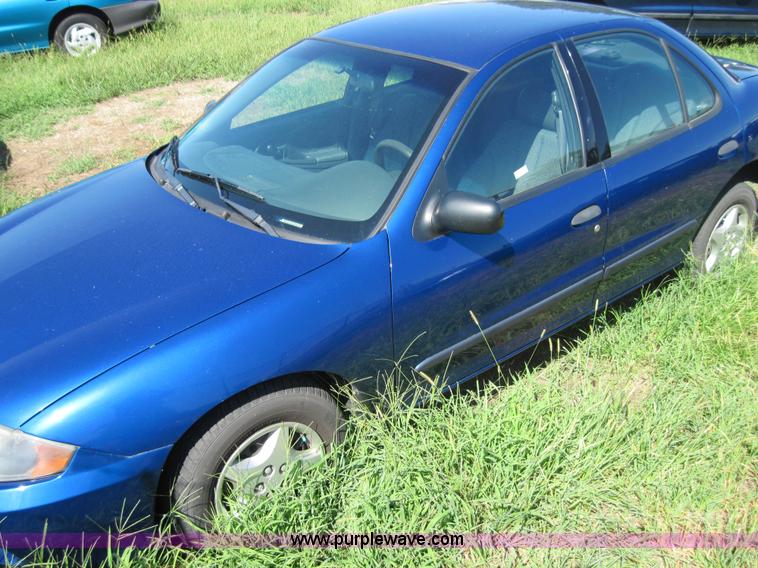 image for item 4042 2004 Chevrolet Cavalier