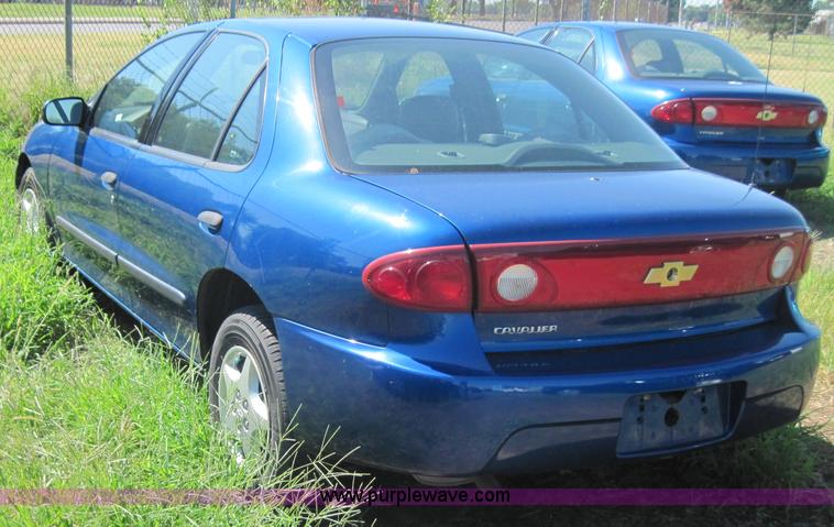 image for item 4042 2004 Chevrolet Cavalier