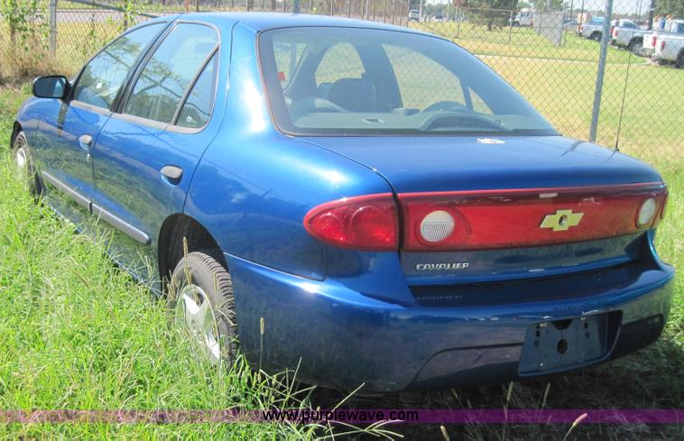 image for item 4043 2004 Chevrolet Cavalier